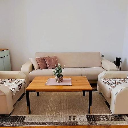 Apartment Anchor Celina Luaran gambar