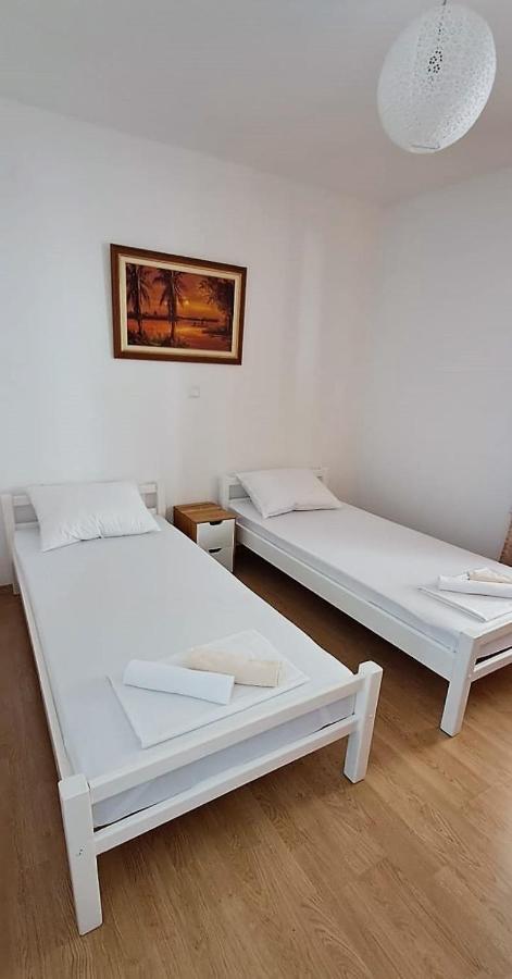 Apartment Anchor Celina Luaran gambar