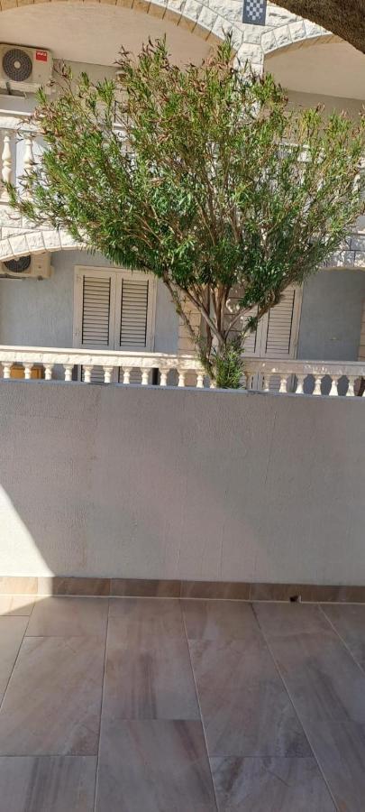 Apartment Anchor Celina Luaran gambar