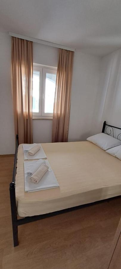 Apartment Anchor Celina Luaran gambar